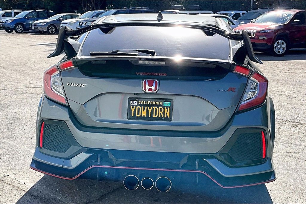 Used 2019 Honda Civic Type R image 5