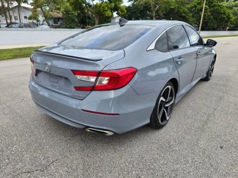 Used 2022 Honda Accord Sport image 9