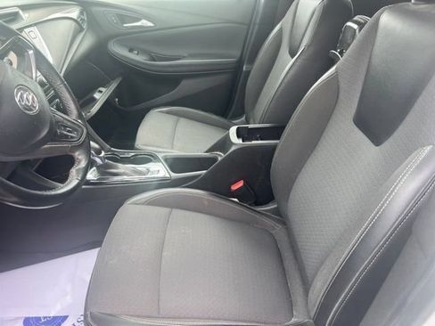 Used 2021 Buick Encore GX Select FWD image 9