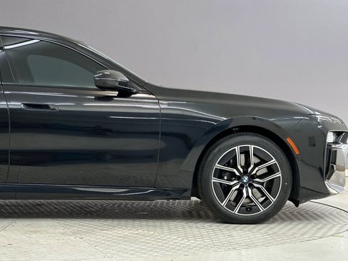 Certified 2023 BMW 740i w/ Parking Assistance Package image 35