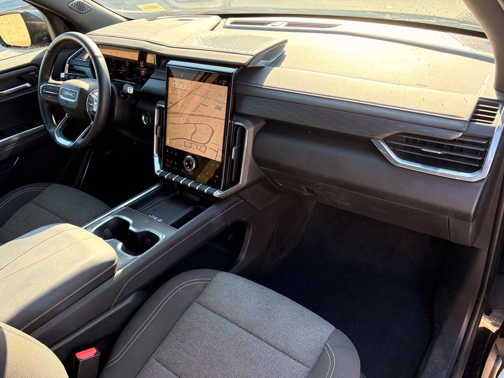 Used 2026 GMC Acadia Elevation FWD image 14