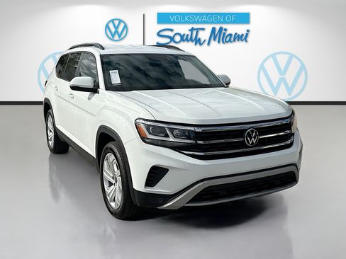 Used 2023 Volkswagen Atlas SE AWD/4WD image 1