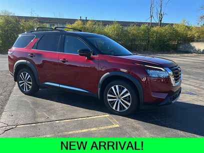 Certified 2022 Nissan Pathfinder Platinum w/ Cargo Package