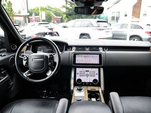 Used 2019 Land Rover Range Rover HSE AWD/4WD image 13