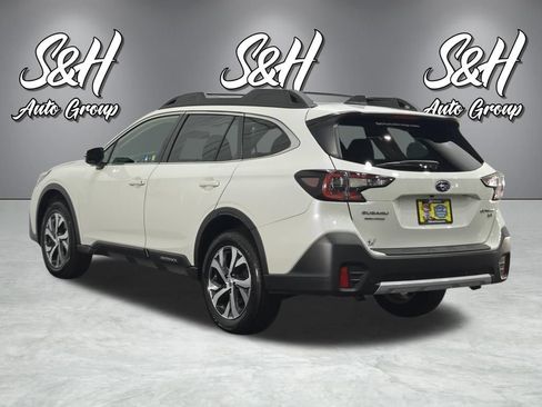 Used 2022 Subaru Outback Limited XT w/ Tech Package 3 AWD/4WD image 18