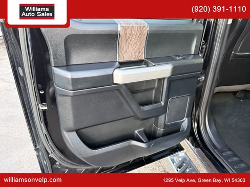 Used 2017 Ford F250 Lariat w/ Lariat Ultimate Package image 12