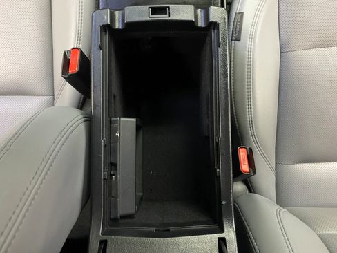 Used 2018 Subaru Outback 2.5i Limited image 22