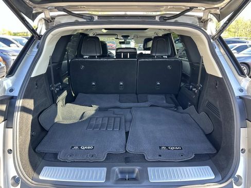 Used 2023 INFINITI QX60 Luxe w/ Performance Audio Package image 32