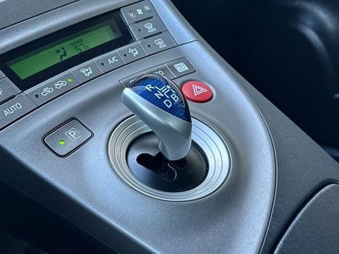 Used 2014 Toyota Prius Two image 23