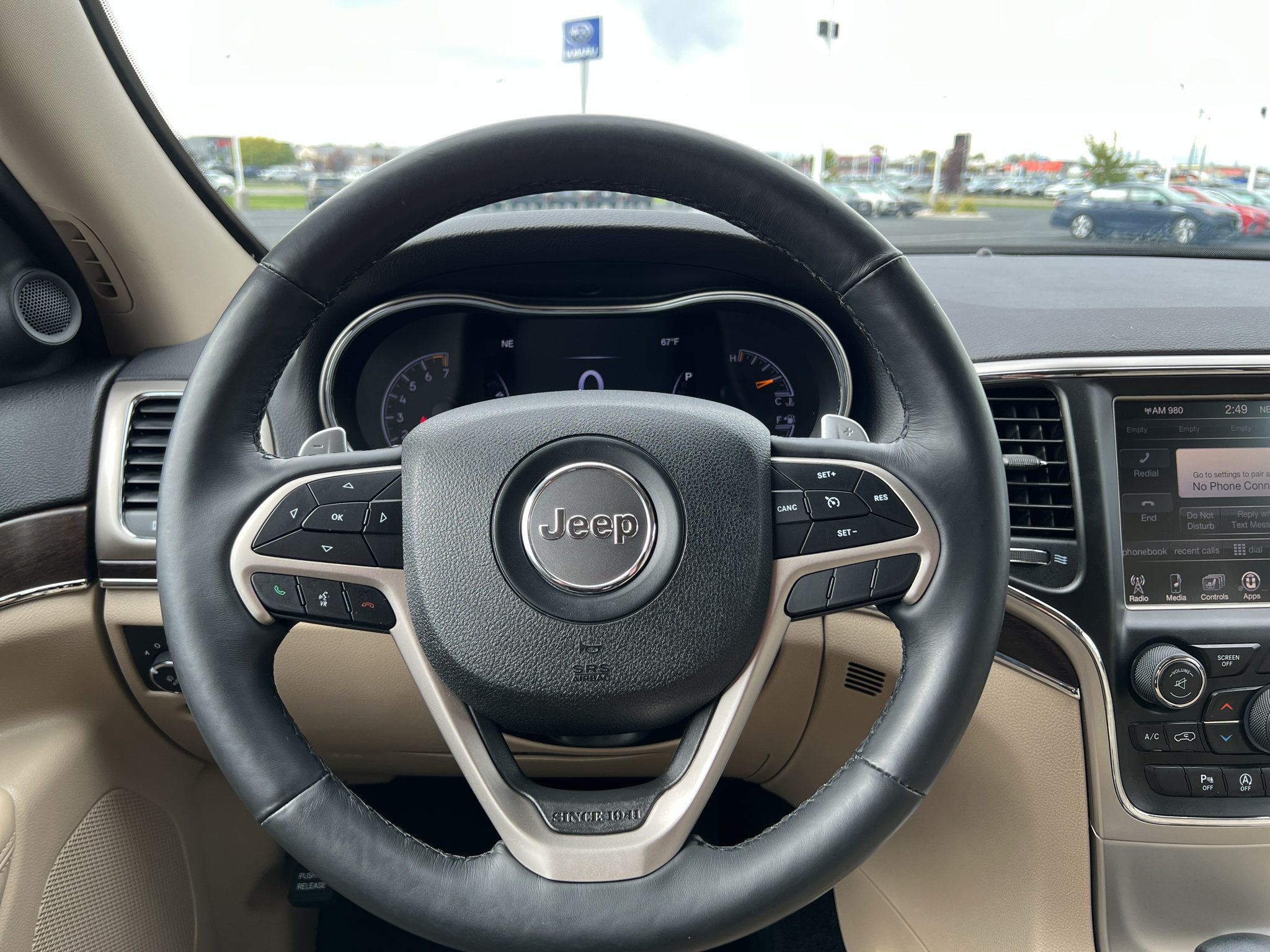 Used 2017 Jeep Grand Cherokee Limited AWD/4WD image 16