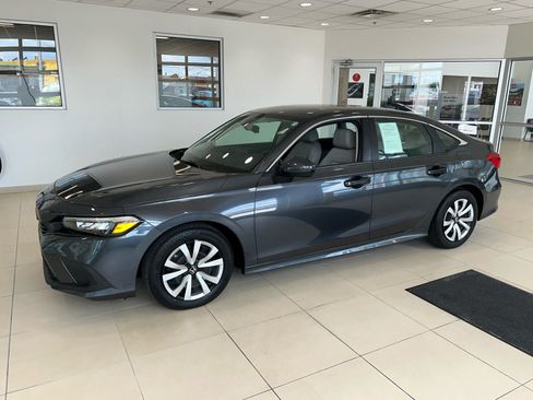 Used 2023 Honda Civic LX image 10
