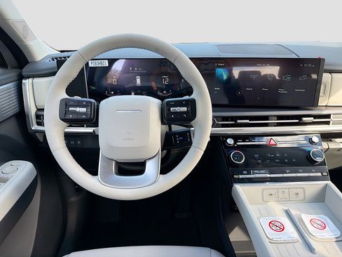 New 2026 Hyundai Santa Fe SE image 18