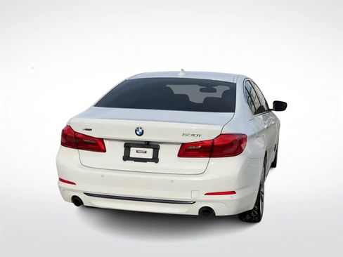 Used 2018 BMW 530i xDrive w/ Premium Package image 8