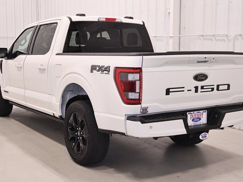 Used 2022 Ford F150 Lariat w/ Equipment Group 502A High AWD/4WD image 7