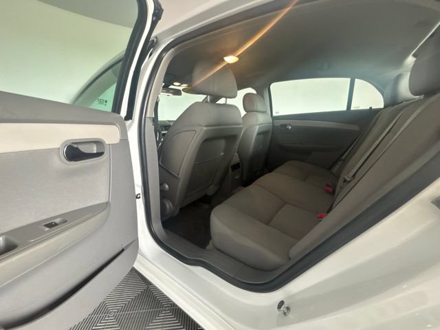 Used 2009 Chevrolet Malibu LS FWD image 18