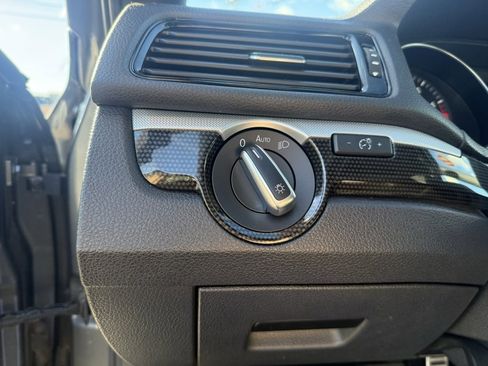 Used 2018 Volkswagen Passat 3.6 image 16