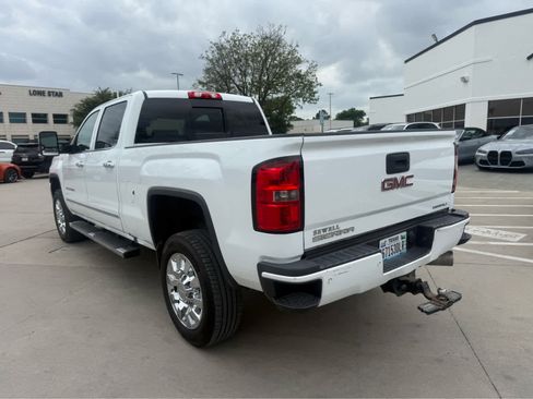 Used 2016 GMC Sierra 2500 Denali w/ Duramax Plus Package image 2