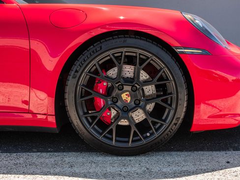 Used 2021 Porsche 911 Carrera S image 33