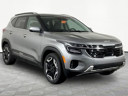 New 2026 Kia Seltos SX w/ SX Sunroof Package image 3