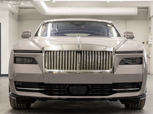 Certified 2024 Rolls-Royce Spectre w/ Spectre Launch Package image 4