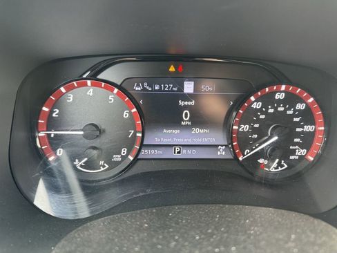 Used 2023 Nissan Frontier PRO-4X w/ Pro-4X Premium Package image 7