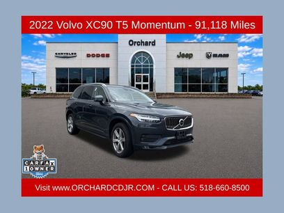 Used 2022 Volvo XC90 T5 Momentum