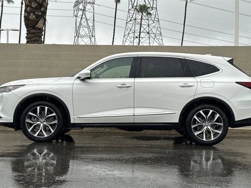 Certified 2024 Acura MDX SH-AWD w/ Technology Package image 10