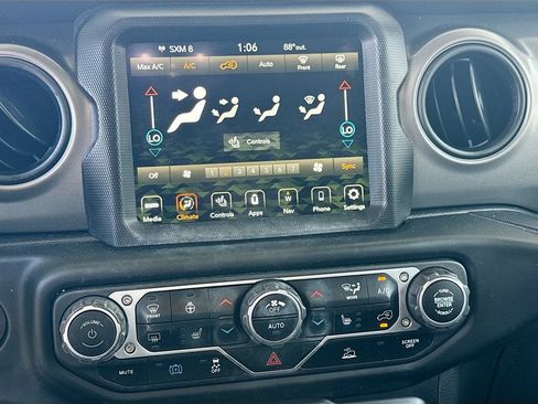 Used 2023 Jeep Wrangler Unlimited w/ Cold Weather Group AWD/4WD image 17