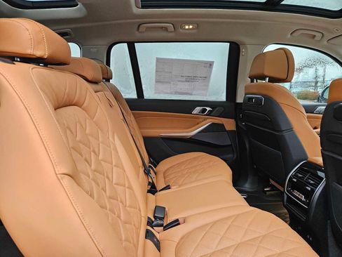 New 2026 BMW X7 xDrive40i image 15