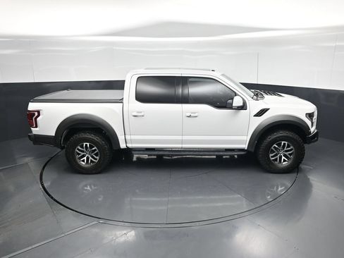 Used 2018 Ford F150 Raptor w/ Equipment Group 802A Luxury AWD/4WD image 38
