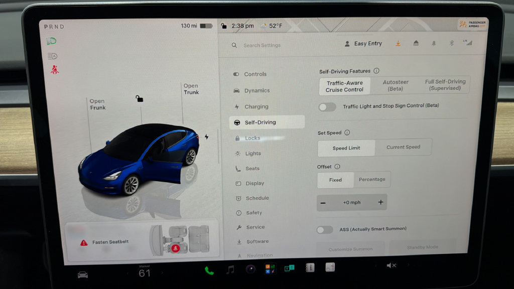 Used 2023 Tesla Model 3 Standard Range RWD image 35