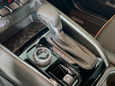 New 2026 GMC Canyon AT4 AWD/4WD image 14