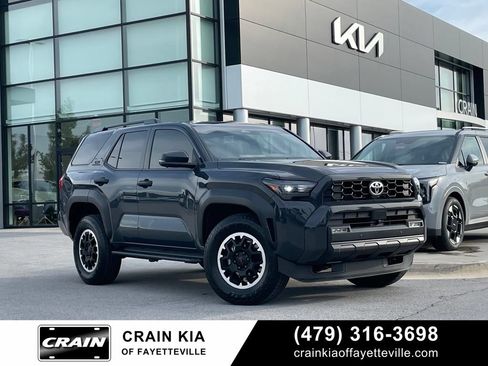 Used 2025 Toyota 4Runner TRD Off-Road Premium w/ Tow Technology Package AWD/4WD image 1