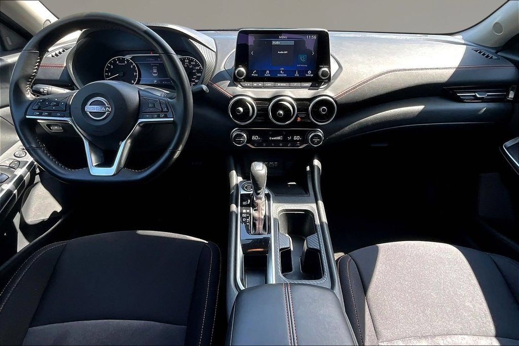 Used 2025 Nissan Sentra SR FWD image 7