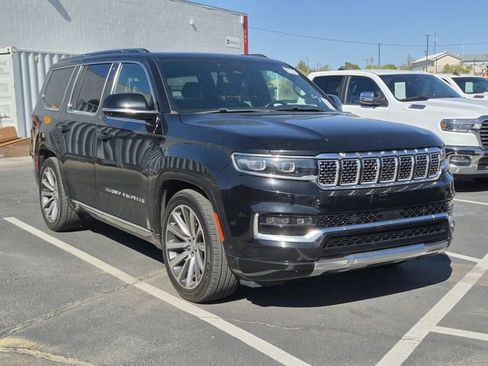 Used 2023 Jeep Grand Wagoneer Series II AWD/4WD image 3