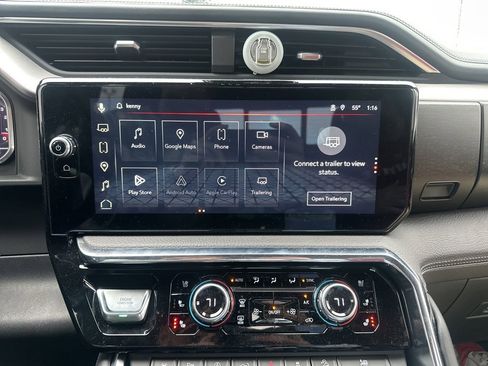 Used 2024 GMC Sierra 1500 Denali w/ Denali Reserve Package image 10