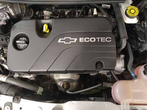Used 2022 Chevrolet Spark LS FWD image 30