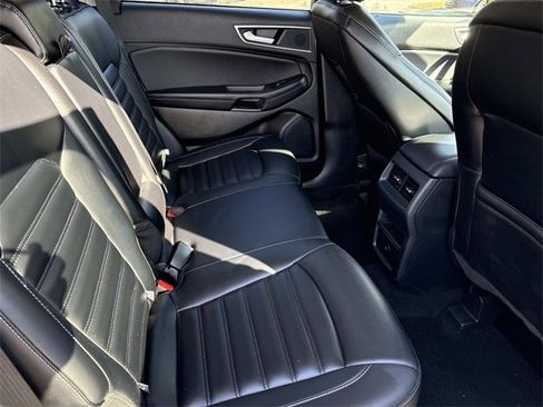 Certified 2024 Ford Edge SEL image 21