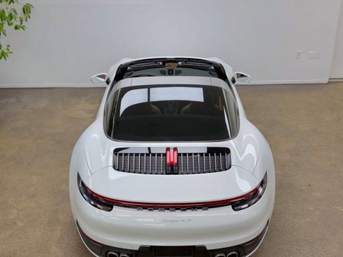 Used 2024 Porsche 911 Targa 4S w/ Premium Package image 25