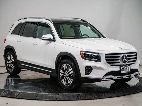Used 2026 Mercedes-Benz GLB 250 image 5