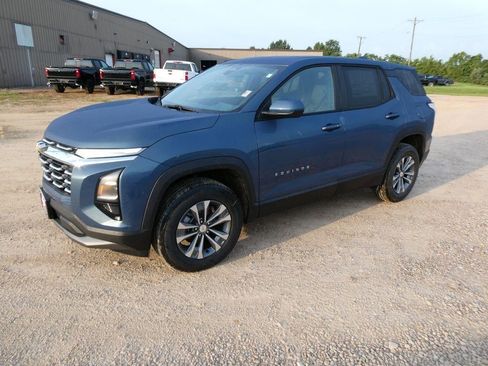 New 2027 Chevrolet Equinox LT AWD/4WD image 7