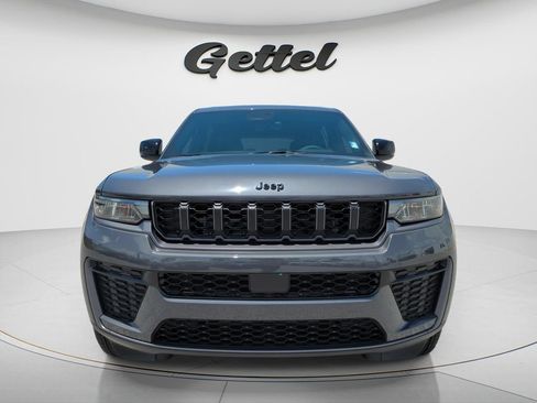 Used 2026 Jeep Grand Cherokee L 2WD image 2