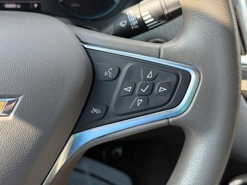 Used 2017 Chevrolet Malibu LT FWD image 21