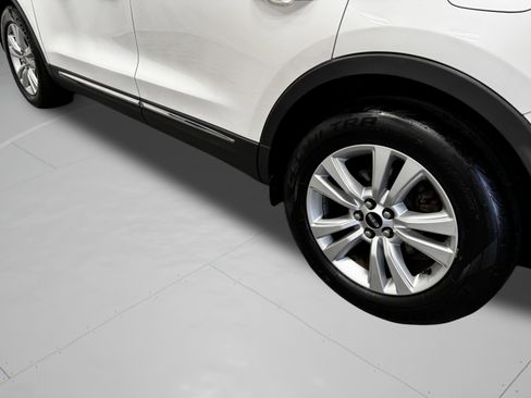 Used 2017 Lincoln MKX Premiere image 39