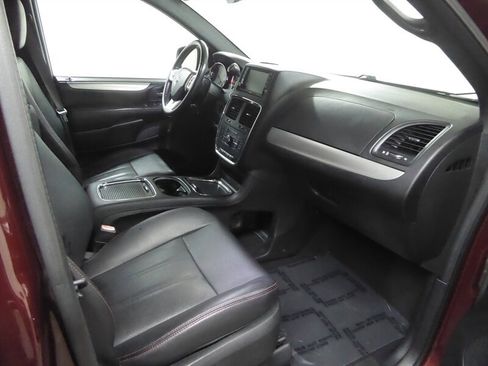 Used 2019 Dodge Grand Caravan GT FWD image 22