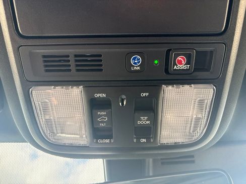 Certified 2020 Honda Passport Touring image 24