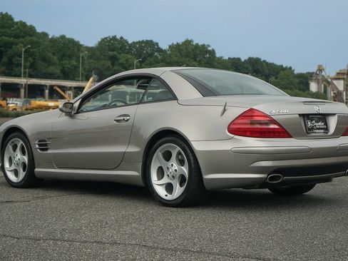 Used 2005 Mercedes-Benz SL 500 image 6