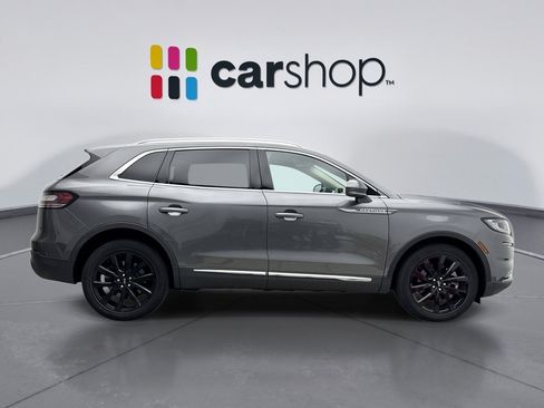 Used 2023 Lincoln Nautilus Reserve w/ Monochromatic Package AWD/4WD image 6