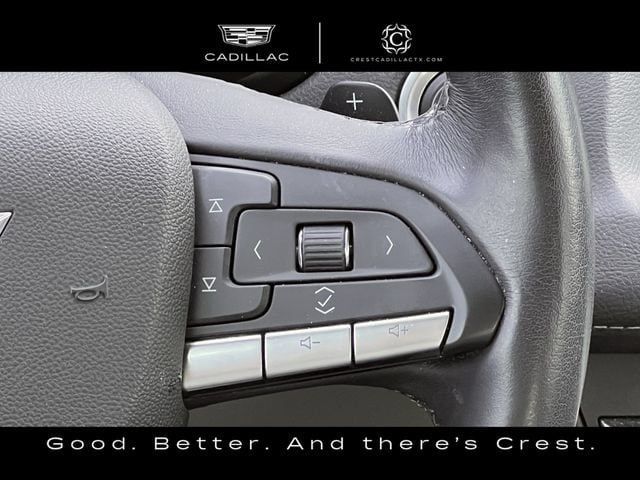 Used 2023 Cadillac XT4 Luxury w/ Cold Weather Package FWD image 16