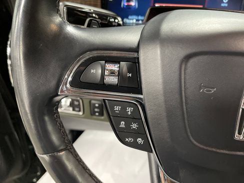 Used 2022 Lincoln Navigator Black Label image 19